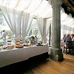 호텔 Romantik Kasteel Daelenbroeck 4*