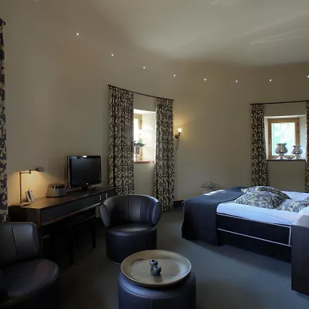 Hotell Landgoed Kasteel Daelenbroeck 4*