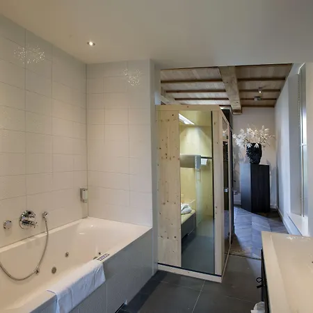 Romantik Kasteel Daelenbroeck Szálloda 4*