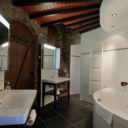 Szálloda Romantik Kasteel Daelenbroeck Herkenbosch