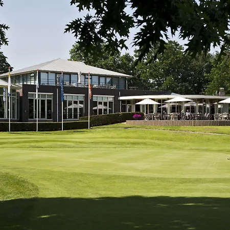 Hotel Romantik Kasteel Daelenbroeck 4*