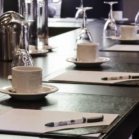 Hotell Landgoed Kasteel Daelenbroeck 4*