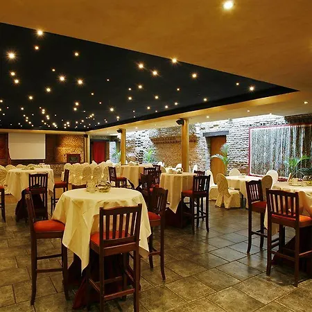 Hotel Romantik Kasteel Daelenbroeck 4*