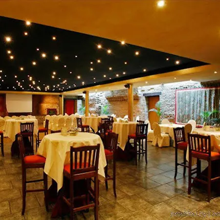 Landgoed Kasteel Daelenbroeck Hotel 4*