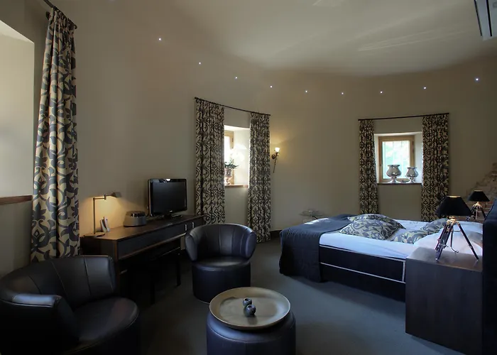 Hotel Romantik Kasteel Daelenbroeck 4*