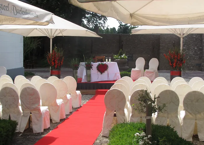 Romantik Kasteel Daelenbroeck Херкенбош