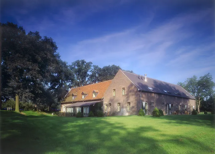 Romantik Kasteel Daelenbroeck Отель Херкенбош