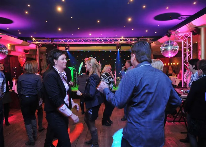 Hotel Romantik Kasteel Daelenbroeck 4*