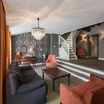 Romantik Kasteel Daelenbroeck 4* Херкенбош